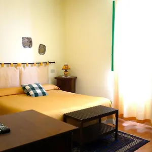 https://bed-and-breakfast-sorriso.taorminaitalyhotels.com